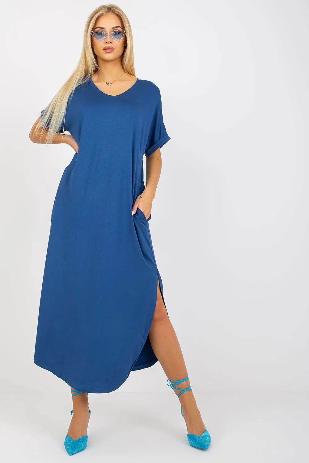 Chic Everyday Dress with Functional Side Pockets