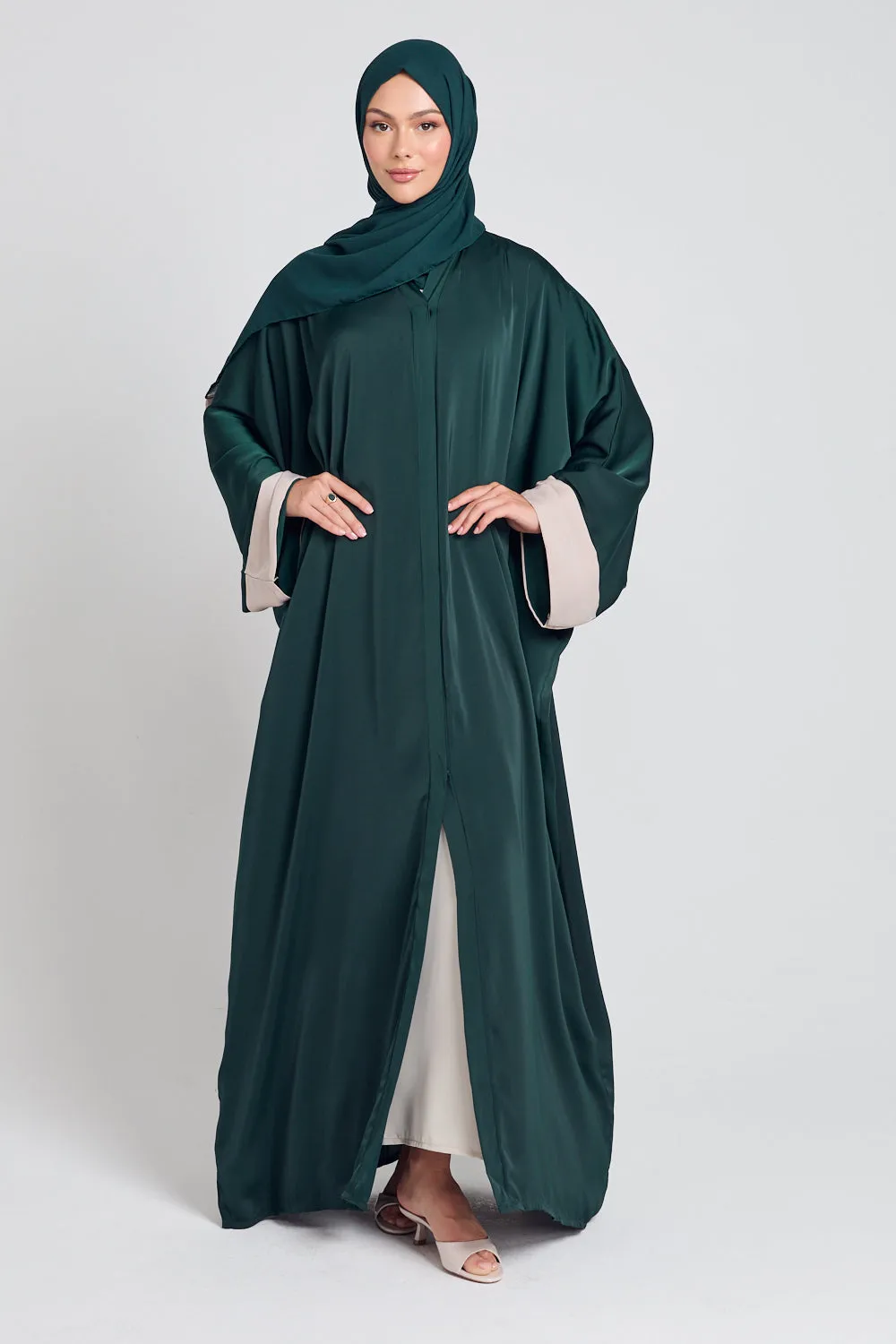 Open Farasha With Folded Contrast Cuffs - Forest Green