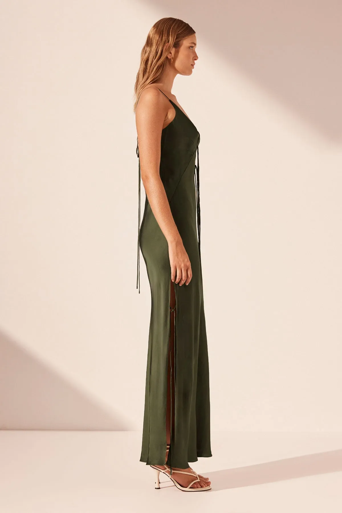 SHAE PLUNGED SLIP TIE MAXI DRESS - PINE GREEN